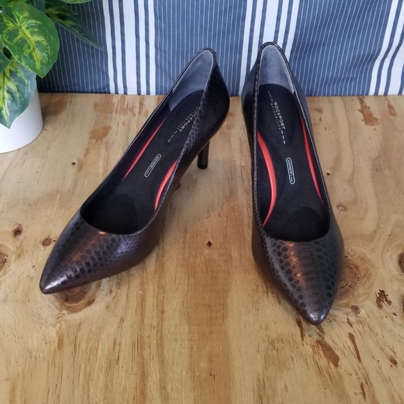 NWOT Rockport Walkability Snakeskin pumps - size 7 - Picture 1 of 8